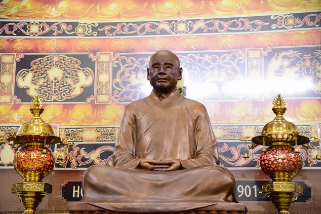 Lễ truyền giới Sa di Phương Trượng